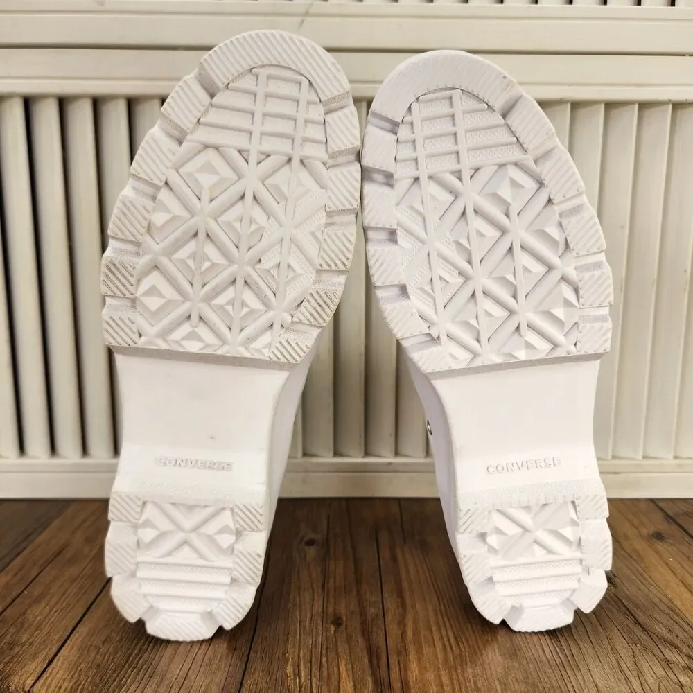 Converse CTAS Lugged Hi Womens 7.5 White Canvas Platform Sneakers Shoes 565902C